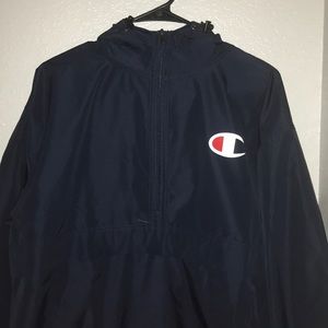 Mens Champion windbreaker Size M
